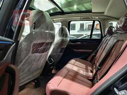 بی ئێم دەبڵیو iX3